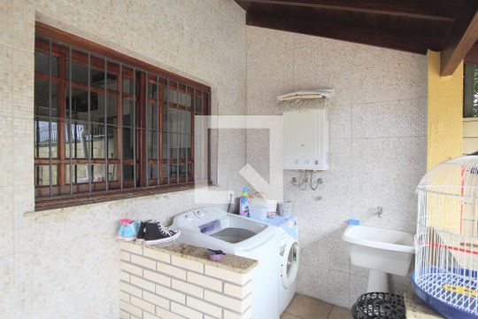 Área de Serviço de casa à venda com 3 quartos, 250m² em Jardim Dona Leopoldina, Porto Alegre