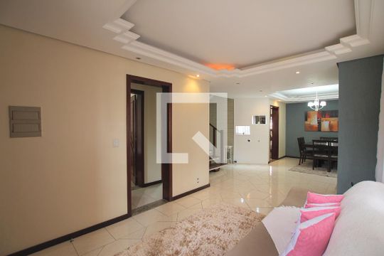 Sala de casa à venda com 3 quartos, 250m² em Jardim Dona Leopoldina, Porto Alegre
