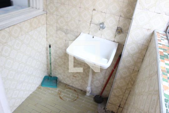 Área de Serviço de apartamento para alugar com 1 quarto, 30m² em Itararé, São Vicente