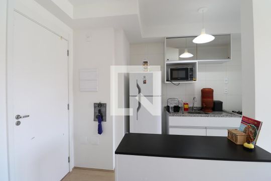 Cozinha de apartamento à venda com 2 quartos, 50m² em Parque Residencial da Lapa, São Paulo