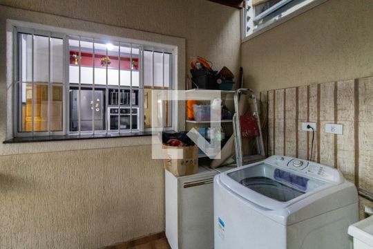 Area de Serviço de casa à venda com 3 quartos, 144m² em Vila Barros, Guarulhos