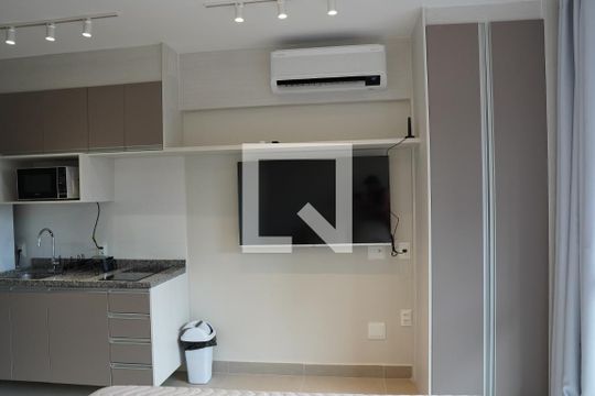 Studio de kitnet/studio à venda com 1 quarto, 25m² em Pinheiros, São Paulo