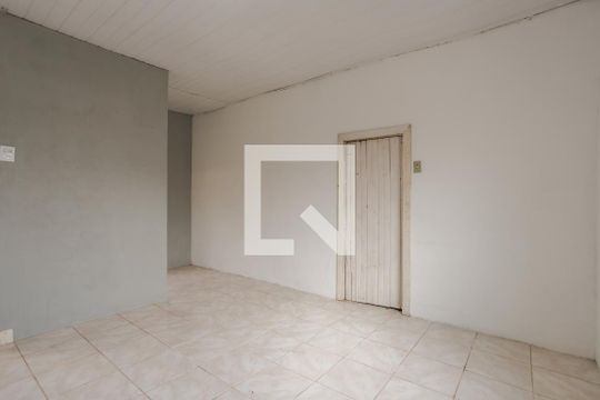Sala 2 de casa à venda com 3 quartos, 200m² em São Sebastião, Porto Alegre