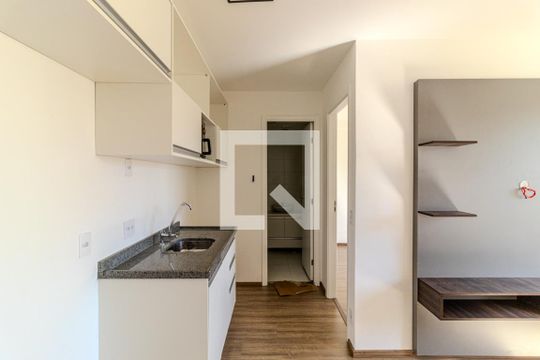 Cozinha de apartamento à venda com 1 quarto, 25m² em Vila Buarque, São Paulo