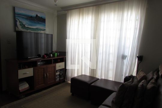 Sala de Tv de casa à venda com 4 quartos, 237m² em Jardim Bonfiglioli, São Paulo