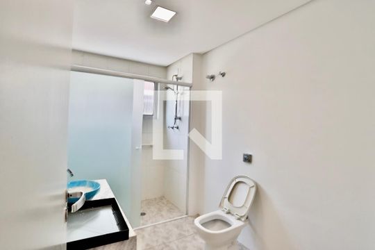 Banheiro do Quarto 1 de apartamento à venda com 4 quartos, 180m² em Mooca, São Paulo
