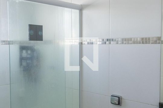 Banheiro da Suíte de casa à venda com 3 quartos, 100m² em Vila Aricanduva, São Paulo