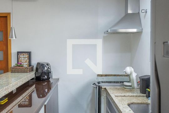 Cozinha de casa à venda com 3 quartos, 100m² em Vila Aricanduva, São Paulo