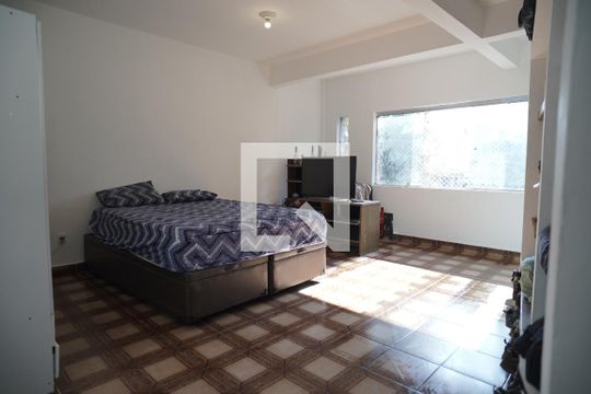 Suíte de casa à venda com 2 quartos, 100m² em Jardim Monjolo, São Paulo