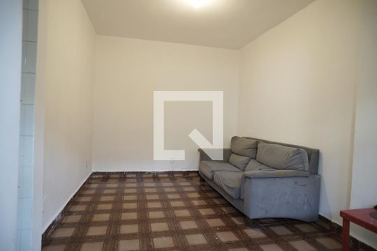 Sala de casa para alugar com 2 quartos, 100m² em Jardim Monjolo, São Paulo