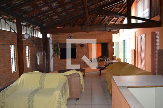 Entrada de kitnet/studio para alugar com 1 quarto, 40m² em Vila Clementino, São Paulo