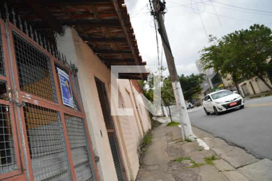 Fachada rua seguynda entrada de kitnet/studio para alugar com 1 quarto, 40m² em Vila Clementino, São Paulo