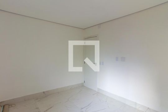 Quarto 1 de apartamento à venda com 2 quartos, 51m² em Jardim Tupanci, Barueri