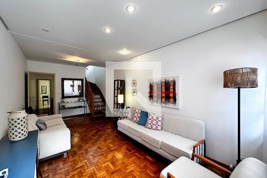 Sala de casa para alugar com 2 quartos, 110m² em Granja Julieta, São Paulo
