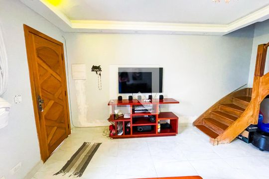 Sala de casa para alugar com 2 quartos, 75m² em Pinheiros, São Paulo
