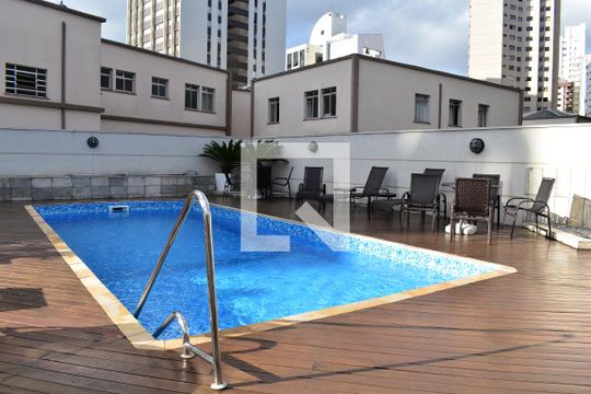 Área comum - Piscina de apartamento para alugar com 3 quartos, 246m² em Água Verde, Curitiba