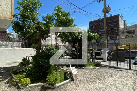 Hall de entrada de apartamento para alugar com 3 quartos, 62m² em São Francisco Xavier, Rio de Janeiro