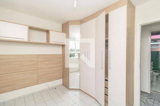 Quarto 1 de apartamento para alugar com 3 quartos, 85m² em Irajá, Rio de Janeiro