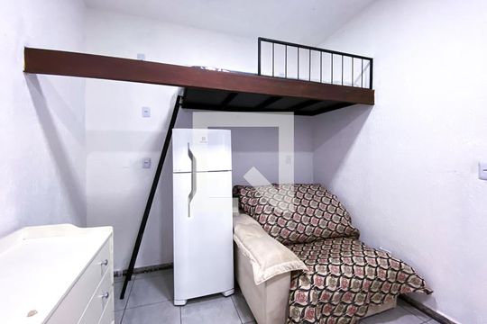 Studio  de kitnet/studio para alugar com 1 quarto, 11m² em Jardim Bonfiglioli, São Paulo