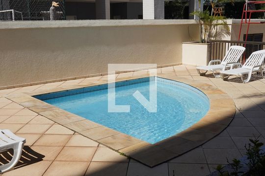 Área comum - Piscina de apartamento para alugar com 2 quartos, 70m² em Barra da Tijuca, Rio de Janeiro