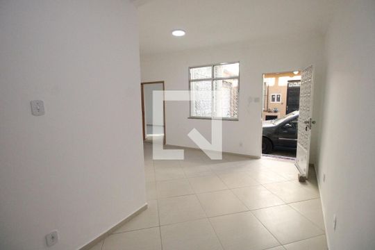 Sala de casa à venda com 4 quartos, 80m² em Lins de Vasconcelos, Rio de Janeiro