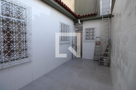 Quintal de casa à venda com 4 quartos, 80m² em Lins de Vasconcelos, Rio de Janeiro