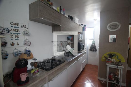 Cozinha e Área de Serviço de apartamento à venda com 2 quartos, 40m² em Mato Grande, Canoas