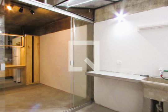 Área de Serviço com quintal de apartamento à venda com 1 quarto, 34m² em Vila Indiana, São Paulo