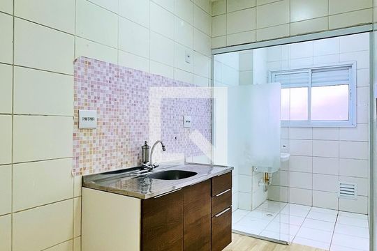 Cozinha de apartamento para alugar com 2 quartos, 47m² em Ponte Grande, Guarulhos