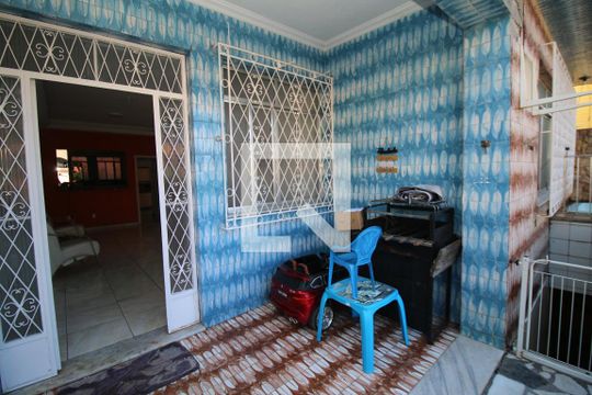 Varanda de casa à venda com 3 quartos, 300m² em Braz de Pina, Rio de Janeiro