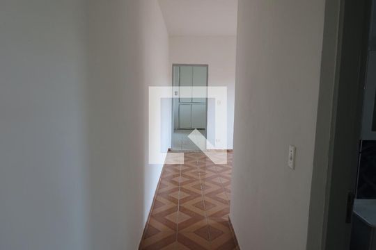 Quarto 2 Piso Inferior - Saída de casa à venda com 3 quartos, 160m² em Jardim Peri, São Paulo