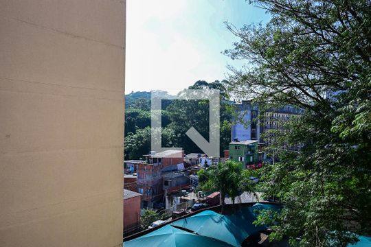 Vista de apartamento à venda com 2 quartos, 40m² em Super Quadra Morumbi, São Paulo
