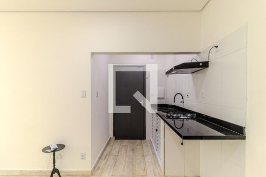 Cozinha de kitnet/studio para alugar com 1 quarto, 36m² em Vila Buarque, São Paulo