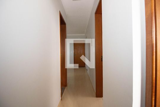 Corredor de apartamento para alugar com 3 quartos, 72m² em Águas Claras, Brasília