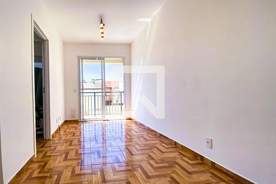 Sala de apartamento para alugar com 1 quarto, 31m² em Vila Sônia, São Paulo