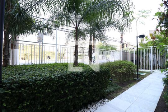 Fachada de apartamento para alugar com 2 quartos, 80m² em Água Branca, São Paulo