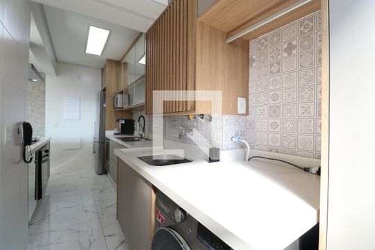 Área de Serviço de apartamento para alugar com 2 quartos, 80m² em Água Branca, São Paulo