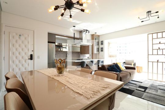 Sala de Jantar de apartamento para alugar com 2 quartos, 80m² em Água Branca, São Paulo