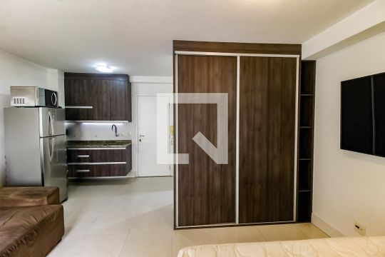 Quarto - Armários de kitnet/studio para alugar com 1 quarto, 31m² em Jardim Ampliação, São Paulo