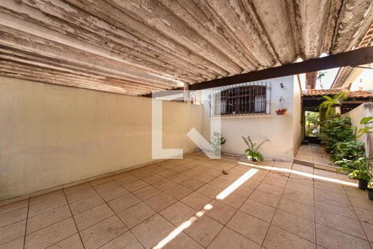 Garagem de casa à venda com 4 quartos, 179m² em Cidade Monções, São Paulo