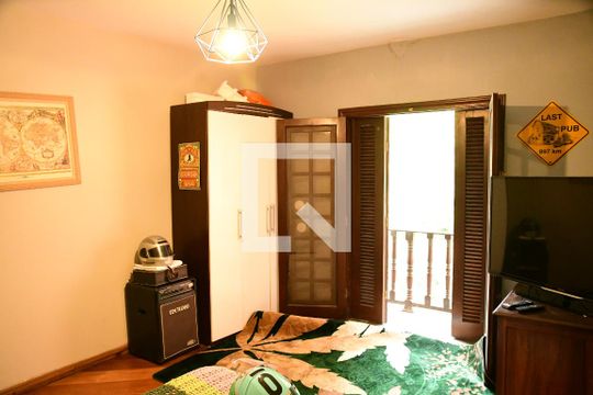 Quarto de casa de condomínio para alugar com 4 quartos, 1350m² em Gramado, Cotia
