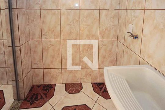Área de Serviço de casa para alugar com 1 quarto, 52m² em Jardim Marília, São Paulo