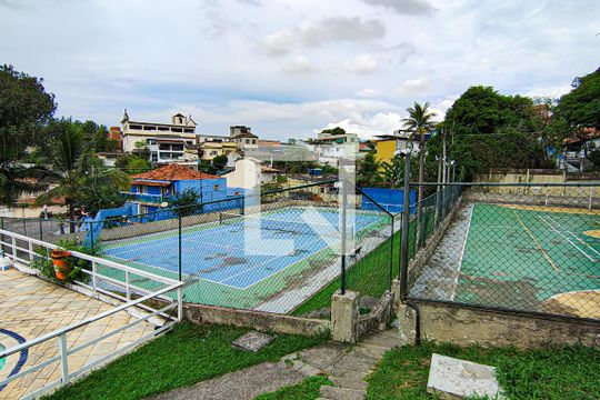 Área comum de casa de condomínio à venda com 5 quartos, 347m² em Taquara, Rio de Janeiro