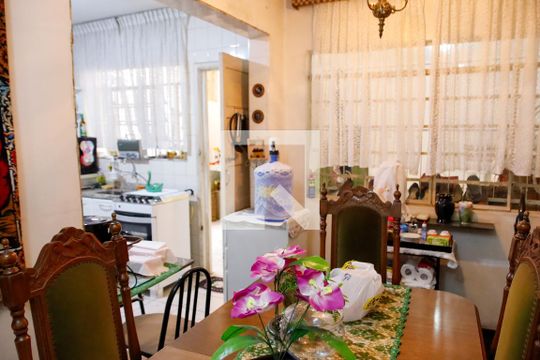 Sala de Jantar de casa à venda com 3 quartos, 200m² em Conceicao, Osasco
