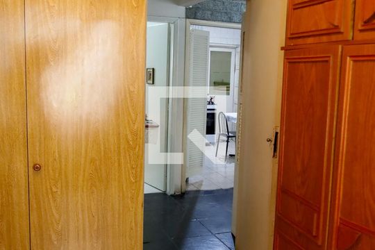Quarto 1 de casa à venda com 3 quartos, 200m² em Conceicao, Osasco