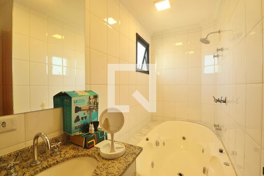 Suíte - Banheiro do Quarto 1 de apartamento à venda com 3 quartos, 163m² em Campestre, Santo André