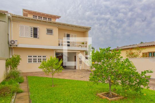 Fachada de casa para alugar com 3 quartos, 200m² em Harmonia, Canoas