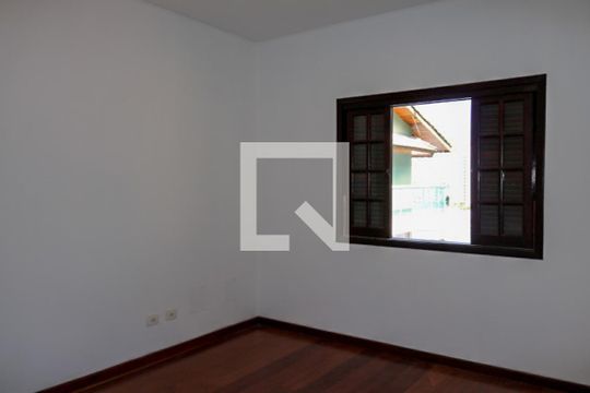 Escritório de casa para alugar com 3 quartos, 500m² em Cerâmica, São Caetano do Sul