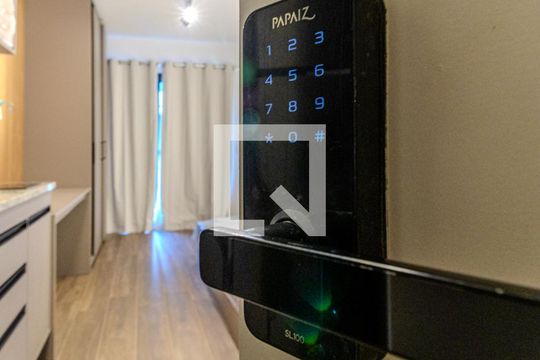 Fechadura Eletrônica de kitnet/studio para alugar com 1 quarto, 22m² em Santa Efigênia, São Paulo