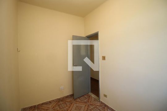 Quarto 1 de apartamento para alugar com 3 quartos, 50m² em Penha Circular, Rio de Janeiro